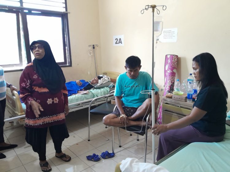 Halal Bi Halal Berujung Halal Bye Bye: Nasi Kotak Maut Mengguncang Klaten