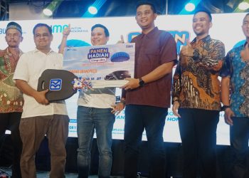 BRI Gelar Panen Hadiah Simpedes di Klaten: Gareng Bingung, Petruk Terharu, Rakyat Nyeletuk, “Tabunganku Isih Kudu Nambah Rp 20 Ribu Menek Bus!”