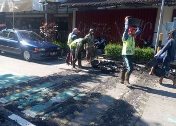 Empat Polisi Tidur Depan Pemda Klaten Dibongkar: “Mereka Akhirnya Pensiun Dini!”