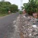 Sampah Berserakan di Jalan Pedan-Trucuk: Yang Malu Duluan, Lingkungan atau Warga?